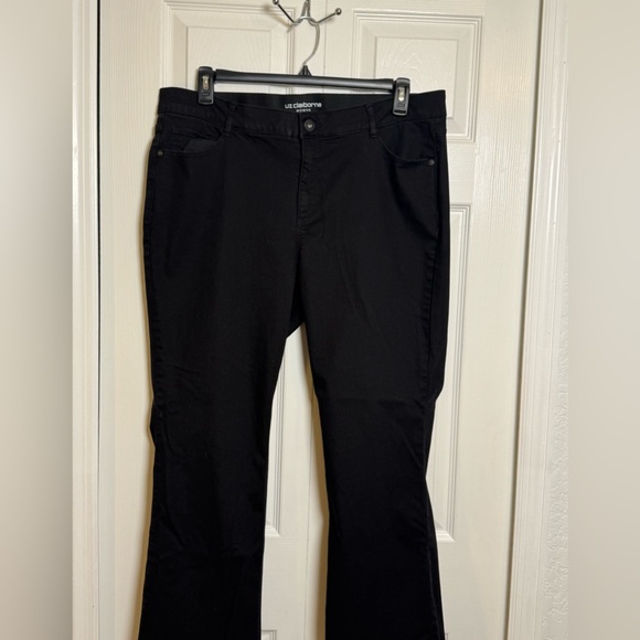 Liz Claiborne Classic Black Straight Leg Dress Slacks - Picture 2 of 7